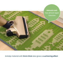 Load image into Gallery viewer, Fish Bone Pattern Rush Mat
